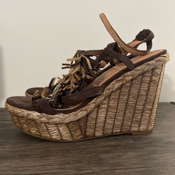 NEW BACIO 61 Rustic Brown Bairo Fringe Feather Flower Wedge Sandal‎ Women’s 10M - Picture 5 of 11